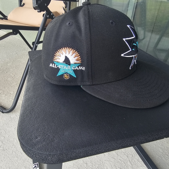 Size 7 1/4 - NHL NewEra Fitted Hat - Allstar San Jose New Era Black and Teal Hat - Picture 3 of 4